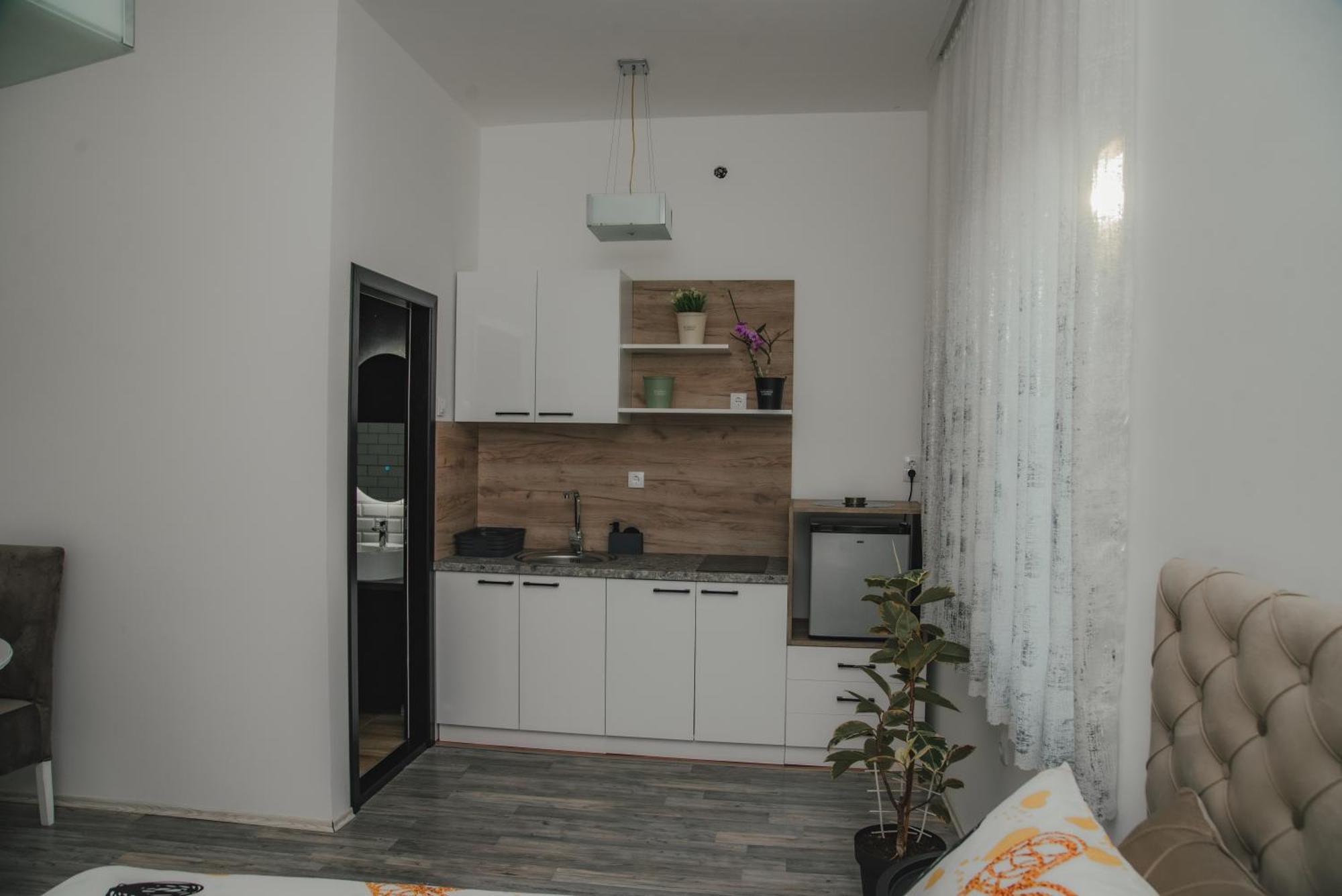 Jes Apartments ليسكوفاك المظهر الخارجي الصورة
