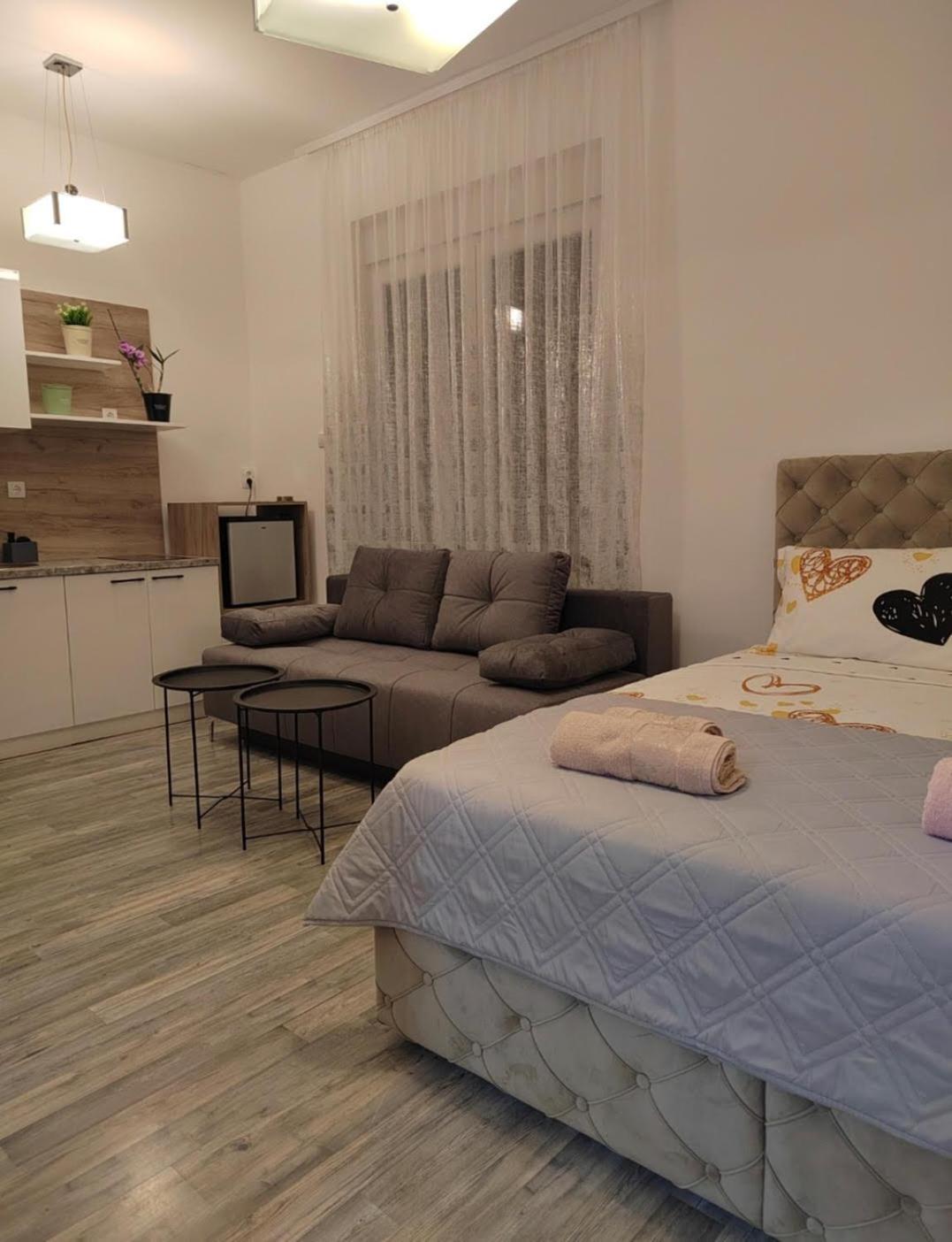 Jes Apartments ليسكوفاك المظهر الخارجي الصورة